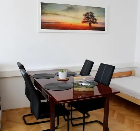 Accommodatie bij particulieren Apartmanovy Dom Stummerova Topoľčany