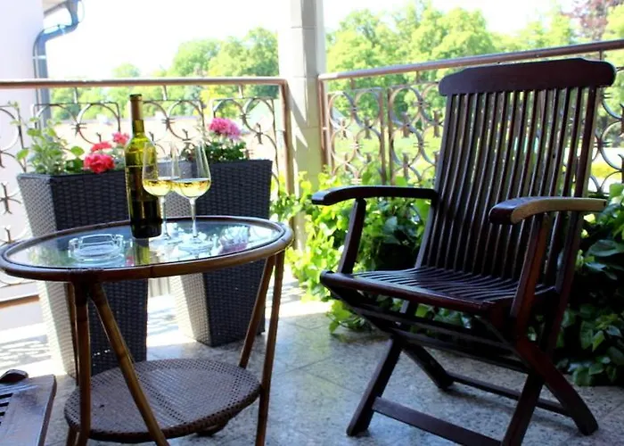 Apartmanovy Dom Stummerova *