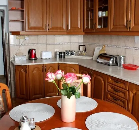 Apartmanovy Dom Stummerova * Topoľčany